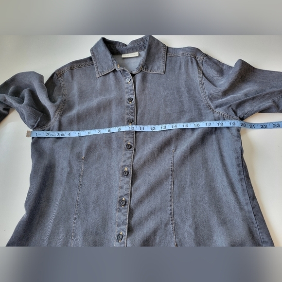 Marsh Landing Women's Tencel Chambray Button-down Shirt Grey M - Picture 6 of 7